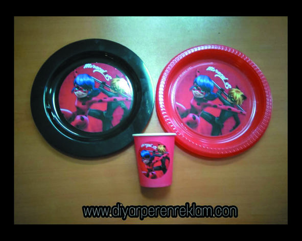 Doğum-Yaş G&uuml;n&uuml; Tabak Bardak Size &Ouml;zel &Ccedil;alışmalar